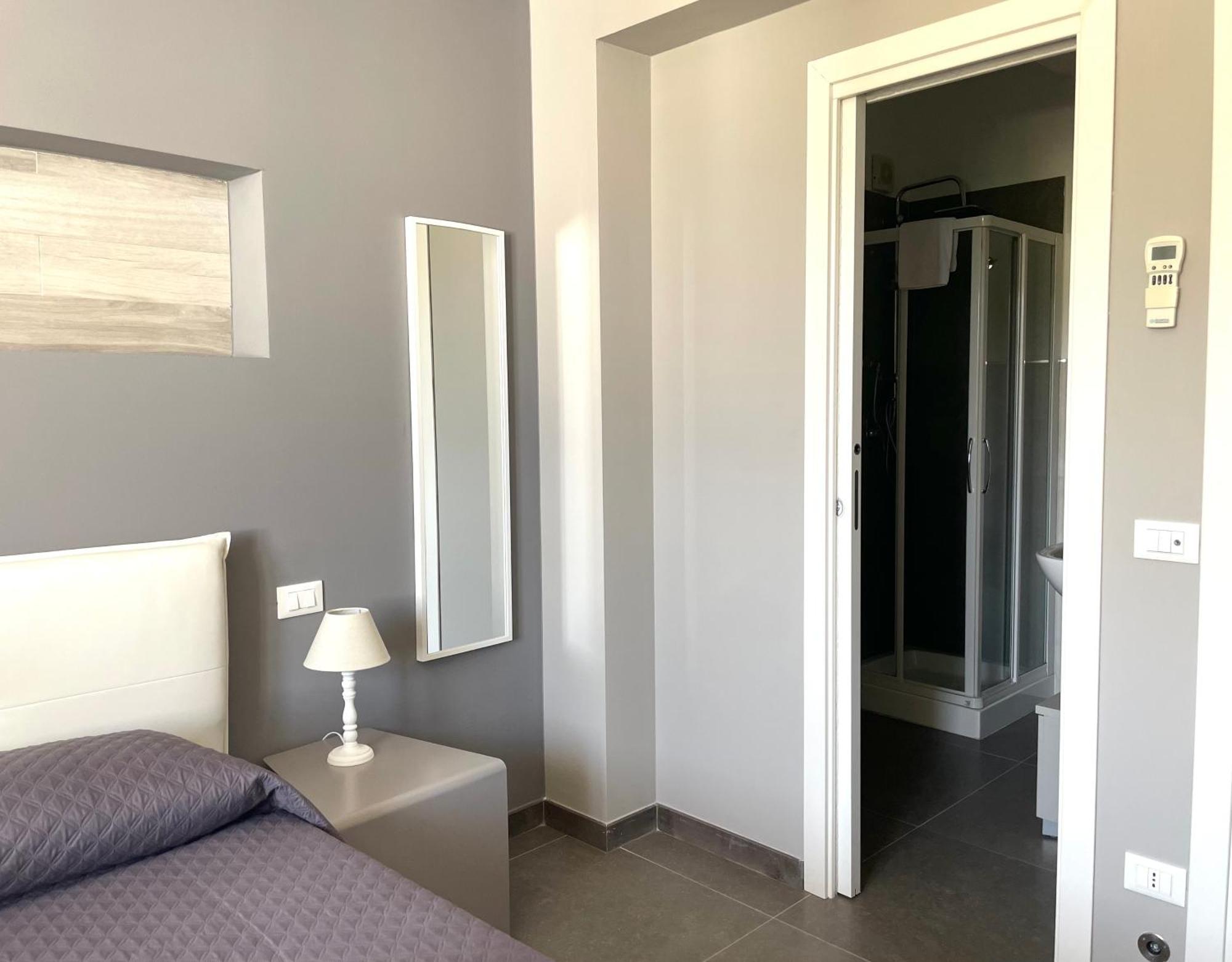 Cala Azzurra Macari Bed And Breakfast And Holidays House Luaran gambar