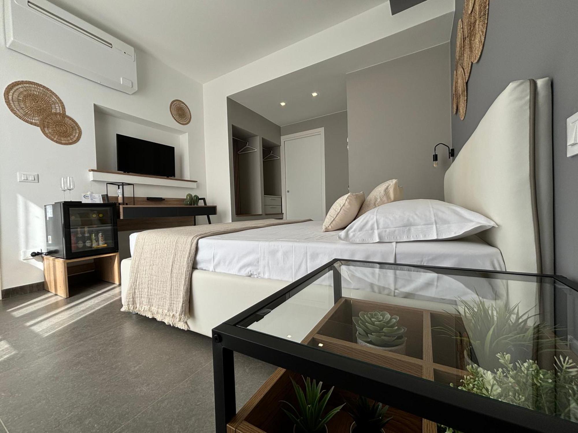 Cala Azzurra Macari Bed And Breakfast And Holidays House Bilik gambar