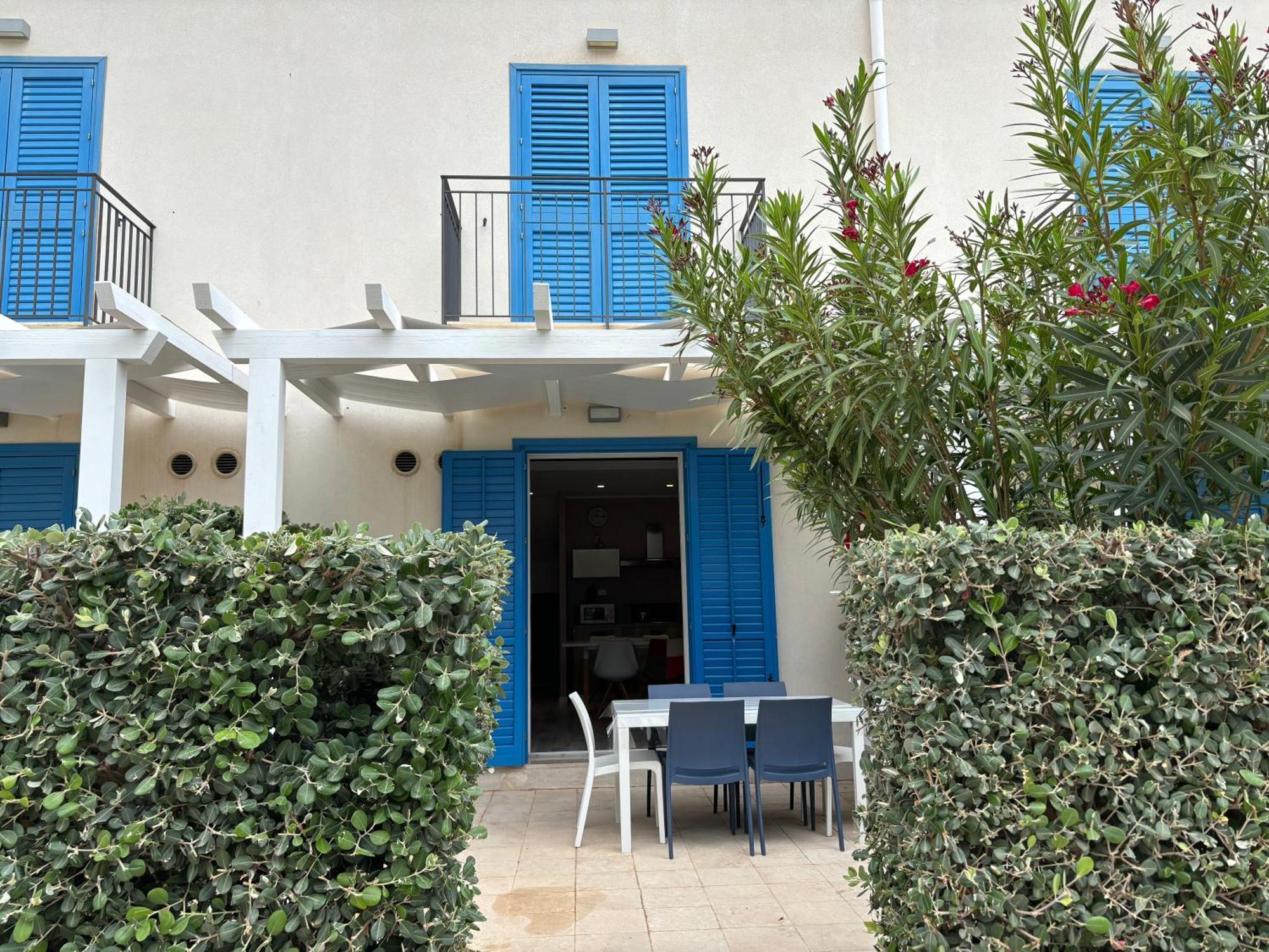 Cala Azzurra Macari Bed And Breakfast And Holidays House Bilik gambar